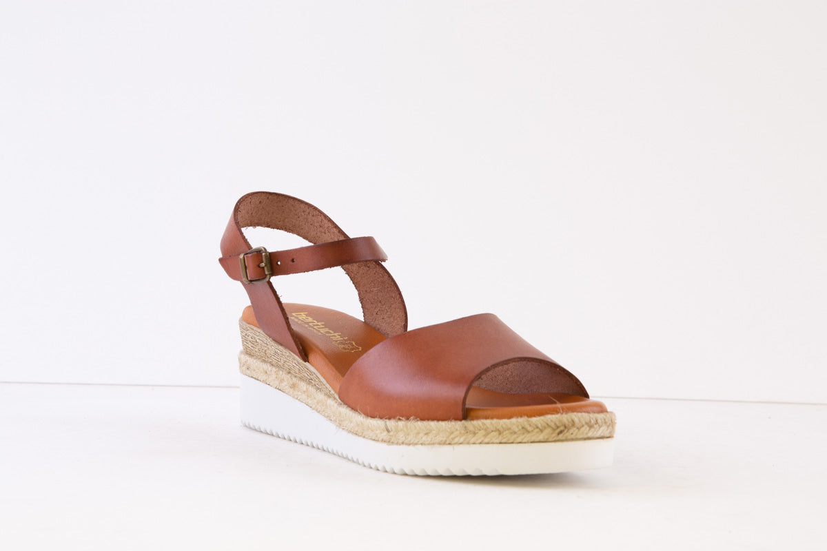 BERTUCHI - 22U238 LOW WEDGE SANDAL - TAN