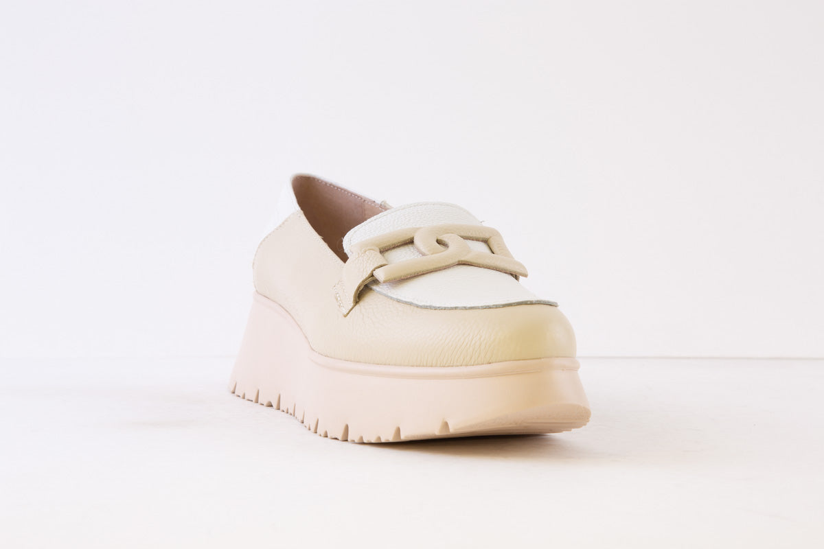 WONDERS - C-7301 LOW WEDGE SLIP-ON LOAFER - BEIGE