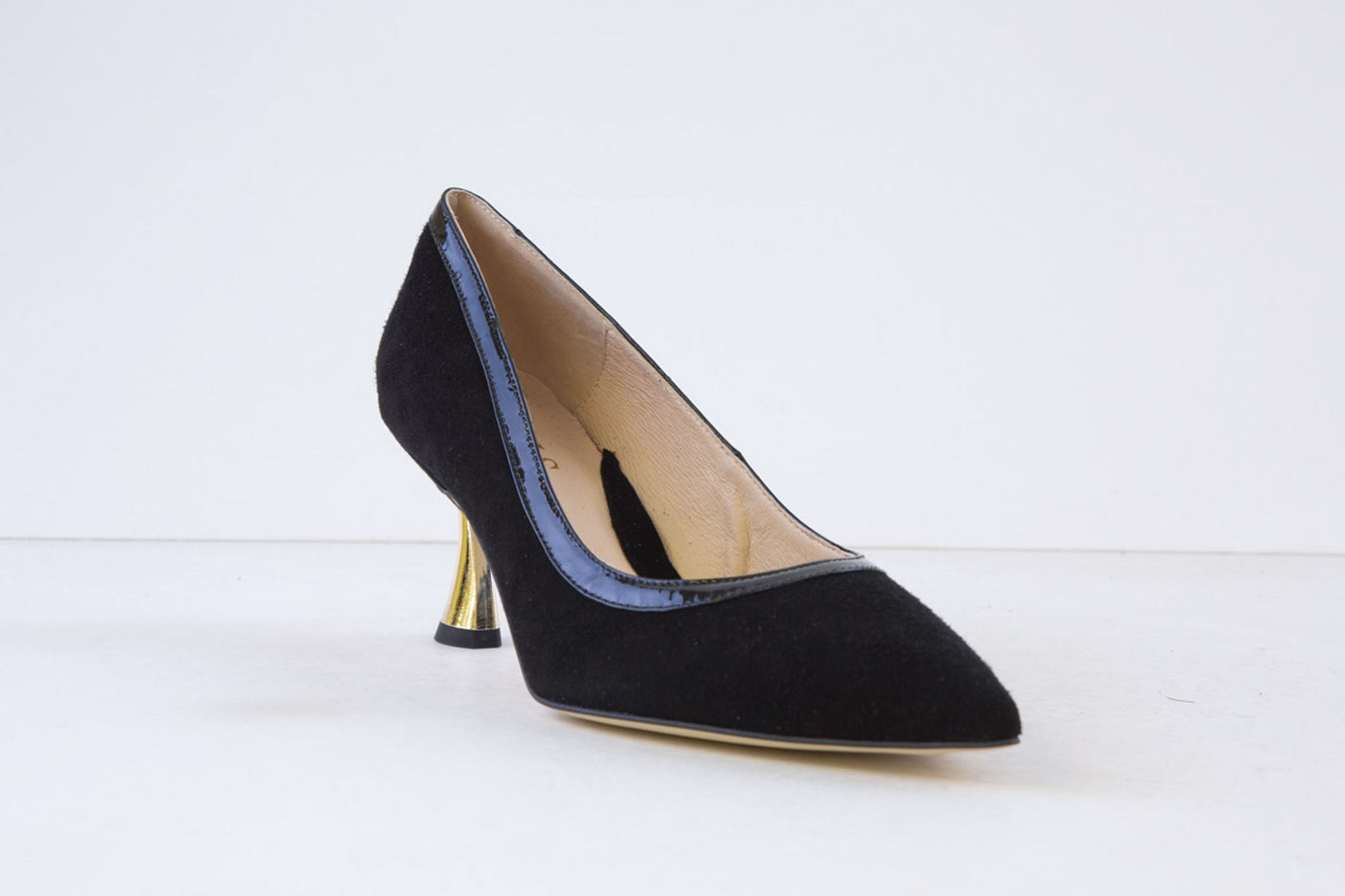 EMIS - 8213/082 LOW HEEL COURT SHOE - BLACK SUEDE