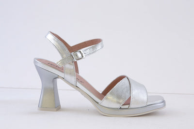 PITILLOS - 10540 MEDIUM HEEL SANDAL - SILVER