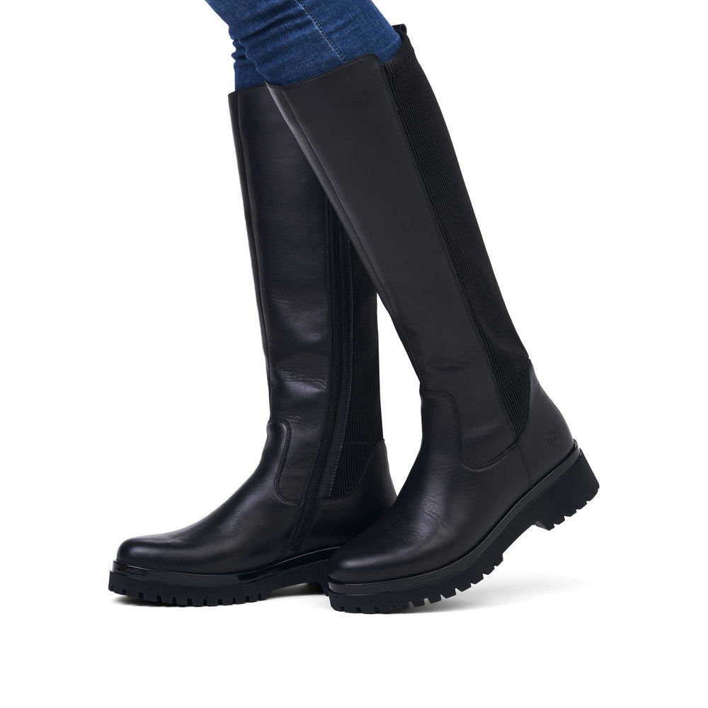 REMONTE - D1B71-01 LONG FLAT ZIP BOOT - BLACK LEATHER