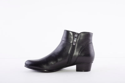 REGARDE LE CIEL - STEFANY-333 LOW HEEL ANKLE BOOT - BLACK LEATHER