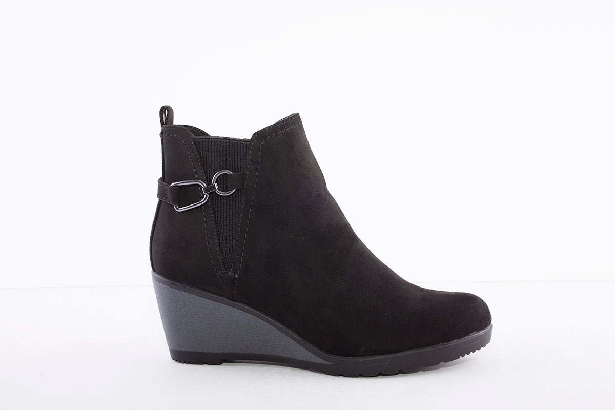 Marco tozzi clearance wedge ankle boots