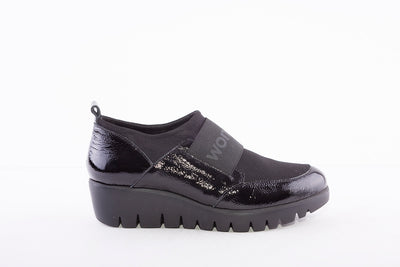 WONDERS - C-33179 WEDGE SLIP-ON SHOE - BLACK