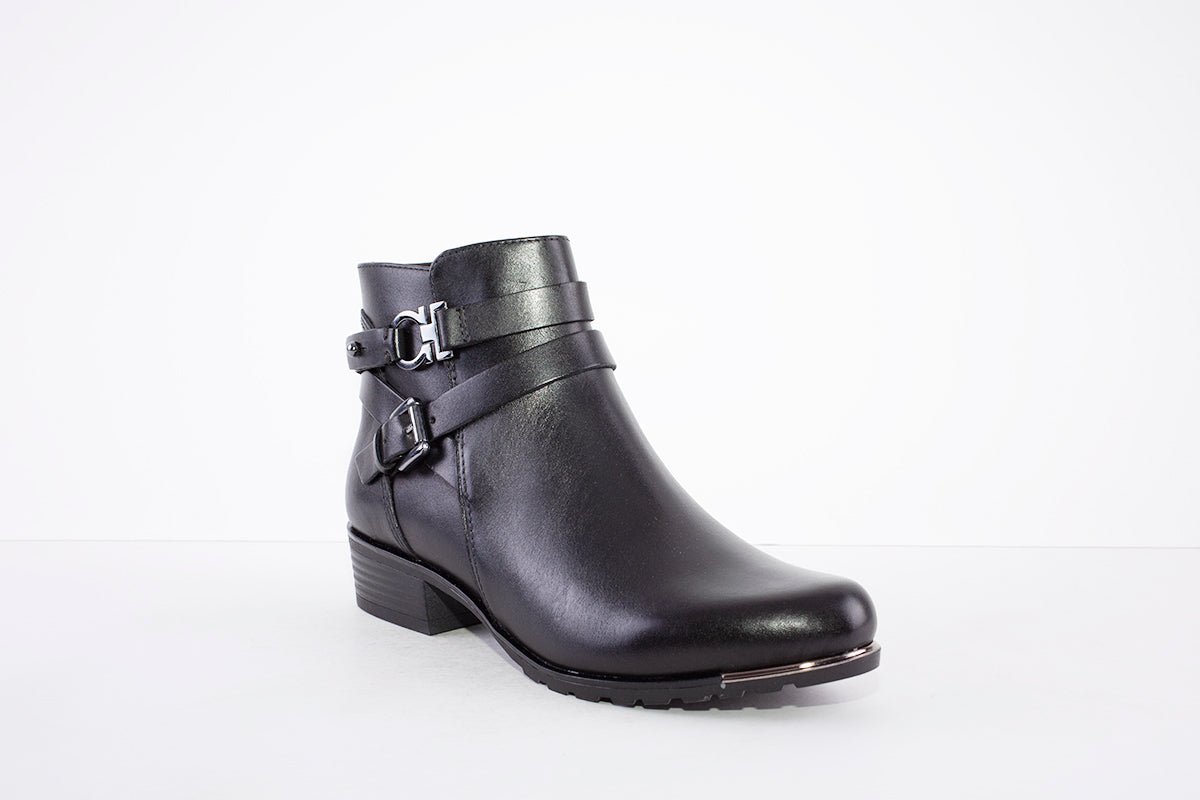 CAPRICE - 25309-022 LOW HEEL ANKLE BOOT WITH ZIP - BLACK LEATHER