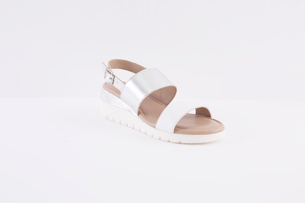 LOTUS - MADELYN FASHION WEDGE BUCKLE SANDAL - WHITE/SILVER