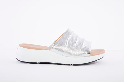 CAPRICE - WEDGE MULE - SILVER METALLIC