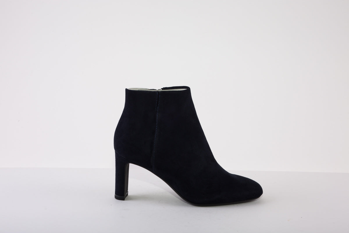 TAMARIS 25334-805 HIGH HEEL ZIP ANKLE BOOT - NAVY SUEDE